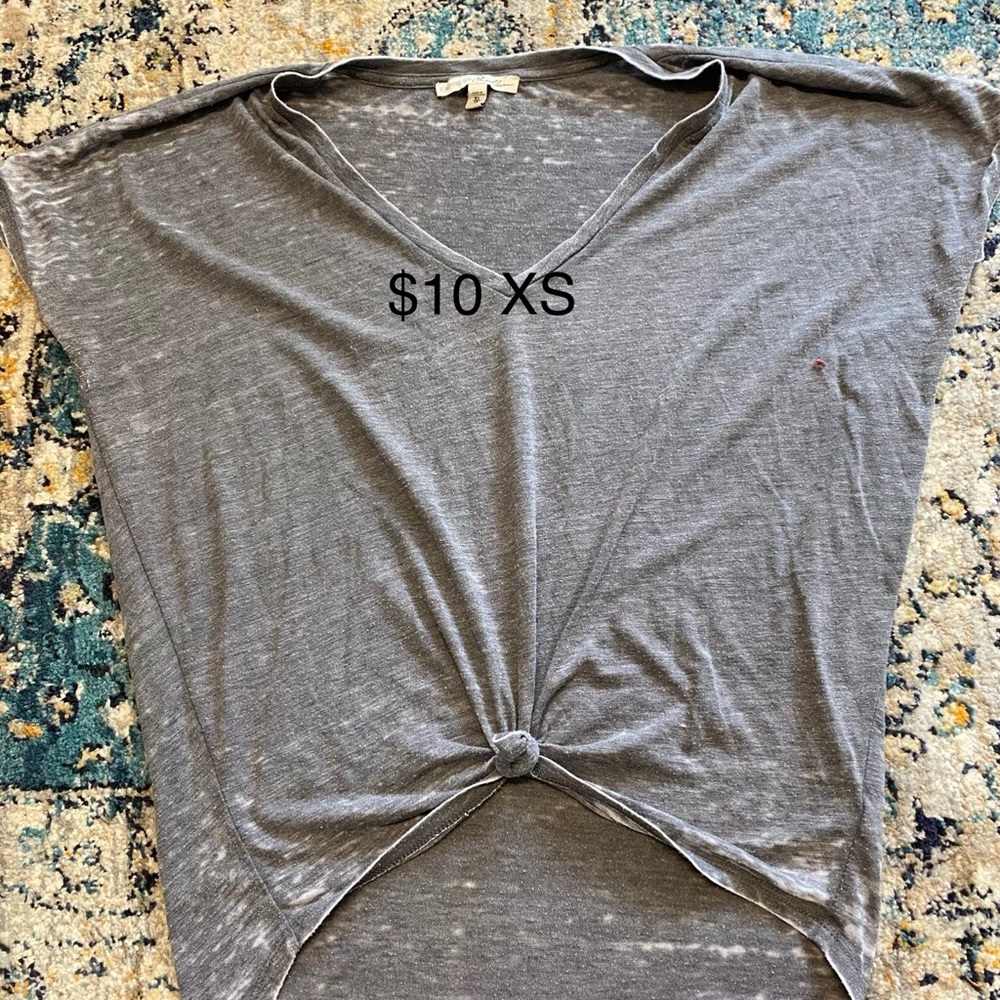 Express Tied T-shirt